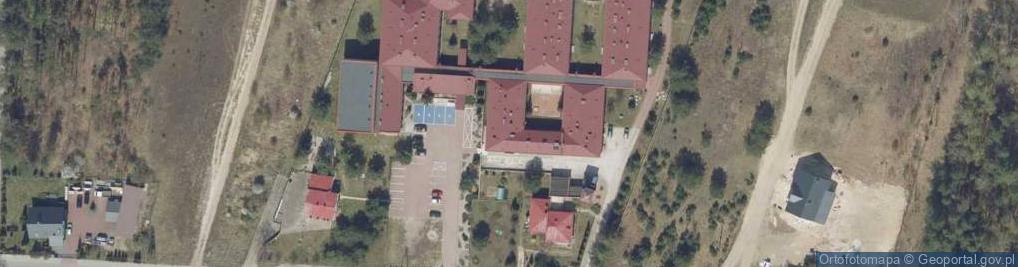 Zdjęcie satelitarne Branżowa Szkoła I Stopnia Specjalna W Długoborzu