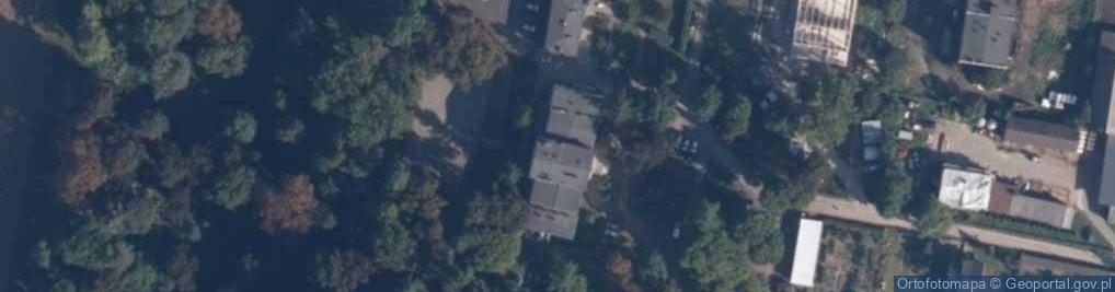Zdjęcie satelitarne Branżowa Szkoła I Stopnia W Brzostowie
