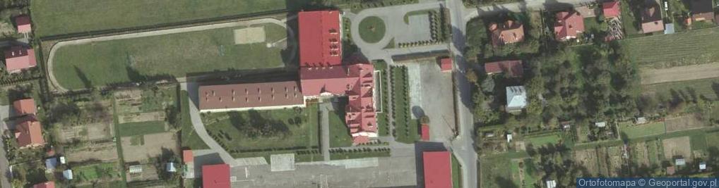 Zdjęcie satelitarne Branżowa Szkoła I Stopnia W Dynowie
