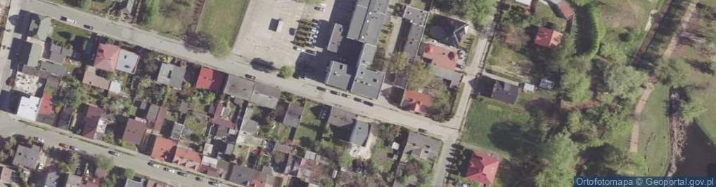 Zdjęcie satelitarne Niepubliczna Branżowa Szkoła I Stopnia Im. 72 Pułku Piechoty W Radomiu