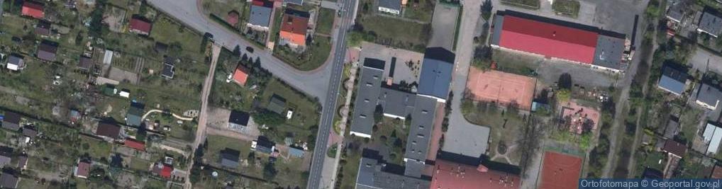 Zdjęcie satelitarne Zasadnicza Szkoła Zawodowa W Sławie