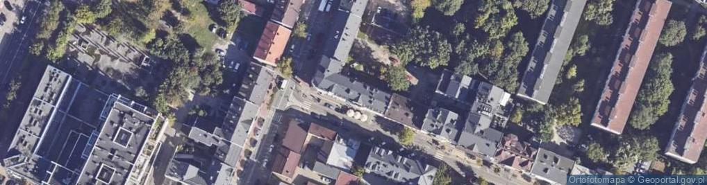 Zdjęcie satelitarne CLIL - Szkoła Języków Obcych | Angielski Pruszków