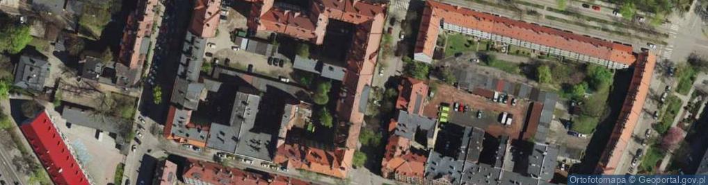 Zdjęcie satelitarne Szkoła Jezyków i Biuro Tłumaczeń Simple Paweł Bujak