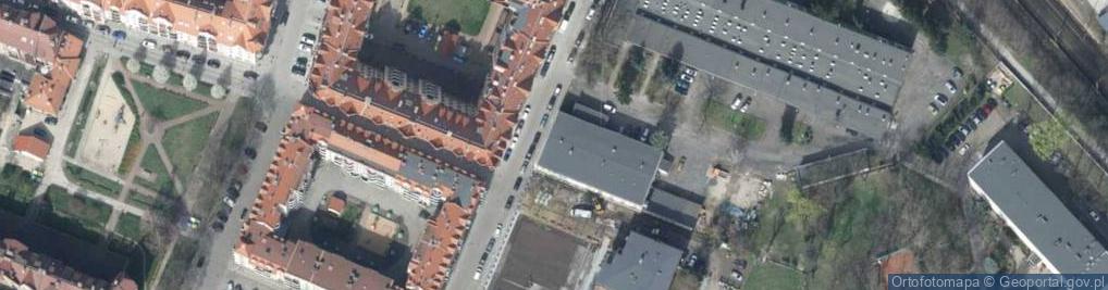 Zdjęcie satelitarne Ośrodek Dokształcania I Doskonalenia Zawodowego