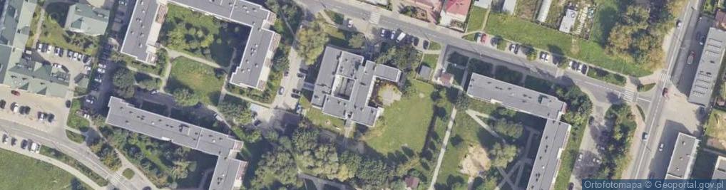 Zdjęcie satelitarne I Społeczna Szkoła Podstawowa Społecznego Towarzystwa Oświatowego W Radomiu