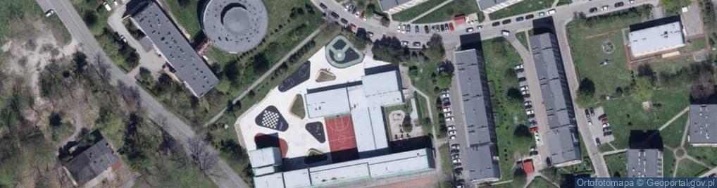 Zdjęcie satelitarne Miejska Szkoła Podstawowa Nr 4 W Knurowie