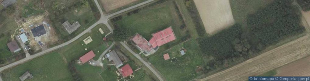 Zdjęcie satelitarne Niepubliczna Szkoła Podstawowa W Błędowej Zgłobieńskiej