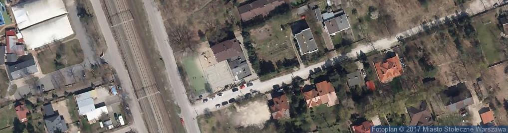Zdjęcie satelitarne Polsko-Angielska Szkoła Podstawowa Mentis 'Piwoniowa'
