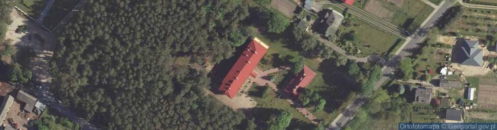 Zdjęcie satelitarne Publiczna im. Rodziny Rohlandów w Żabiej Woli