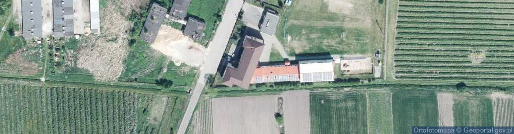 Zdjęcie satelitarne Publiczna Szkoła Podstawowa Im. Henryka Sienkiewicza W Halasach