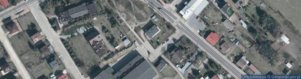 Zdjęcie satelitarne Publiczna Szkoła Podstawowa Im. Henryka Sienkiewicza W Siennicy