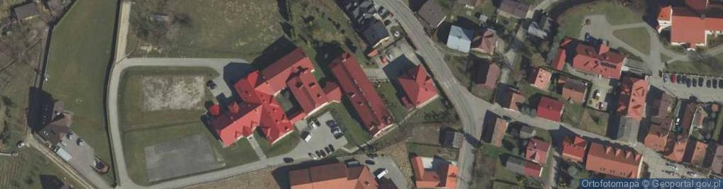 Zdjęcie satelitarne Publiczna Szkoła Podstawowa Im. Kazimierza Brodzińskiego W Lipnicy Murowanej