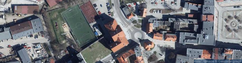 Zdjęcie satelitarne Publiczna Szkoła Podstawowa Nr 1 W Wałbrzychu