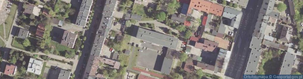 Zdjęcie satelitarne Publiczna Szkoła Podstawowa Nr 13 Z Oddziałami Integracyjnymi Im. Ks. Józefa Poniatowskiego W Radomiu