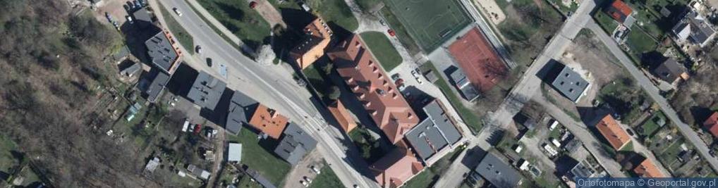 Zdjęcie satelitarne Publiczna Szkoła Podstawowa Nr 22 Im. Gwarków Dolnośląskich W Wałbrzychu
