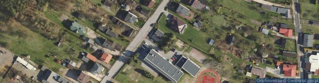 Zdjęcie satelitarne Publiczna Szkoła Podstawowa Nr 3 Im. Mieszka I W Radomsku