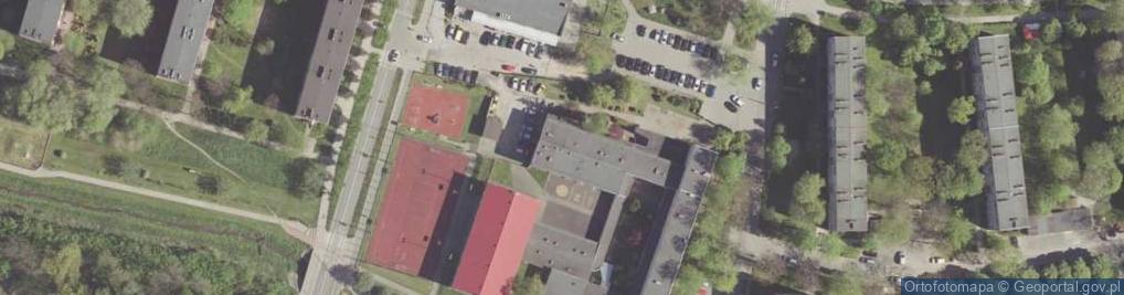 Zdjęcie satelitarne Publiczna Szkoła Podstawowa Nr 34 W Radomiu