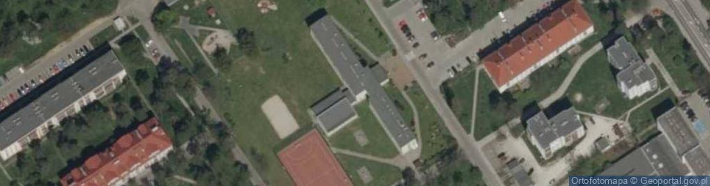 Zdjęcie satelitarne Publiczna Szkoła Podstawowa Nr 4 W Strzelcach Opolskich
