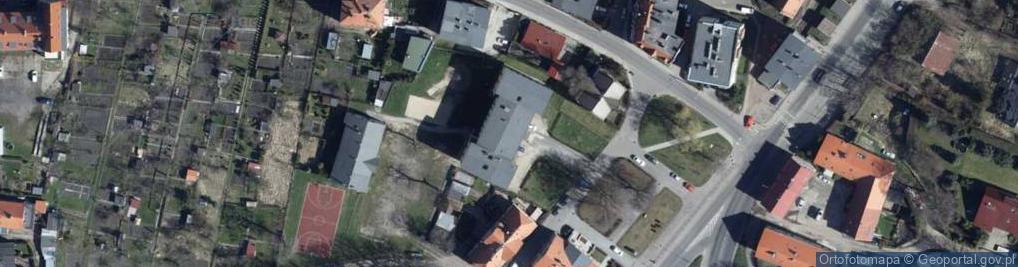 Zdjęcie satelitarne Publiczna Szkoła Podstawowa Nr 6 Im. Aleksandra Kamińskiego W Wałbrzychu