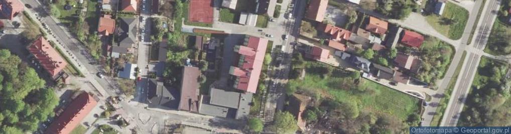 Zdjęcie satelitarne Publiczna Szkoła Podstawowa Nr 9 Im. Jana Kochanowskiego W Stalowej Woli