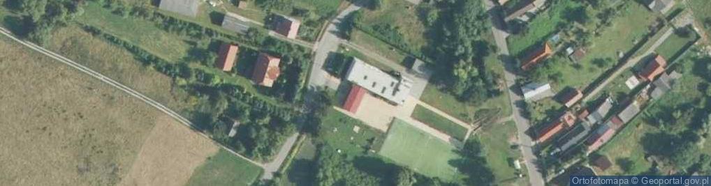 Zdjęcie satelitarne Publiczna Szkoła Podstawowa W Łękach