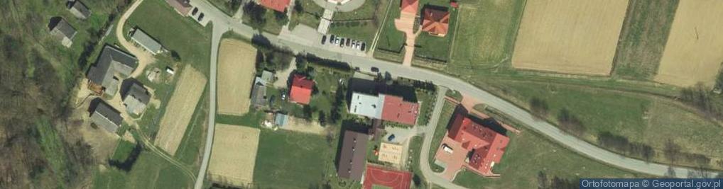 Zdjęcie satelitarne SP im. mjr H. Dobrzańskiego "Hubala"