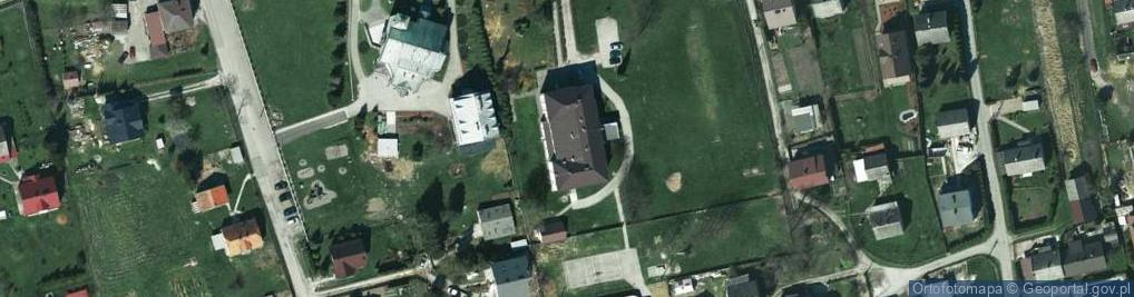 Zdjęcie satelitarne SP im. św. Jadwigi Królowej