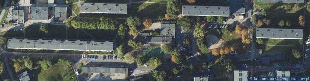 Zdjęcie satelitarne Społeczna Szkoła Podstawowa Nr 1 Samodzielnego Koła Terenowego Nr 156 Społecznego Towarzystwa Oświat