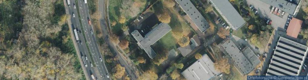 Zdjęcie satelitarne Społeczna Szkoła Podstawowa Nr 2 Im. Zbigniewa Herberta Społecznego Towarzystwa Oświatowego W Częstochowie