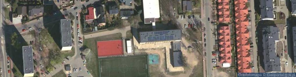 Zdjęcie satelitarne Sportowa Szkoła Podstawowa Nr 5 Im. Polskich Olimpijczyków W Wołominie