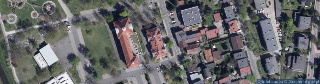 Zdjęcie satelitarne Szkoła Podstawowa Dla Dorosych W Rybniku
