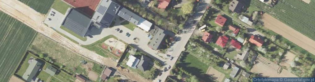Zdjęcie satelitarne Szkoła Podstawowa Im. 100-Lecia Niepodległości Polski W Kalinówce