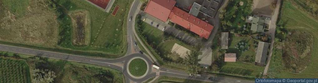 Zdjęcie satelitarne Szkoła Podstawowa Im. Adama Mickiewicza W Sompolnie
