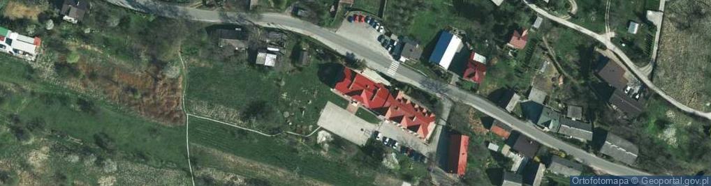 Zdjęcie satelitarne Szkoła Podstawowa Im. Antoniego Sewiołka W Czułowie