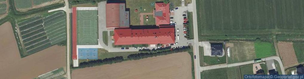 Zdjęcie satelitarne Szkoła Podstawowa Im. Bohaterów Powstania Styczniowego W Igołomi
