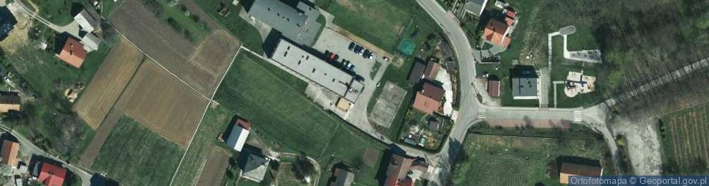 Zdjęcie satelitarne Szkoła Podstawowa Im. Bohaterów Westerplatte W Leńczach