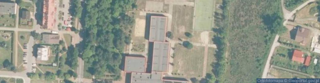 Zdjęcie satelitarne Szkoła Podstawowa Im. Jana Pawła II W Kluczach
