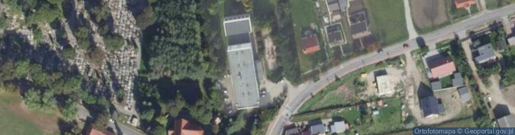 Zdjęcie satelitarne Szkoła Podstawowa Im. Janusza Korczaka W Ceradzu Kościelnym