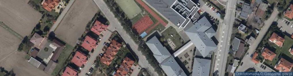Zdjęcie satelitarne Szkoła Podstawowa Im. Janusza Korczaka W Józefosławiu