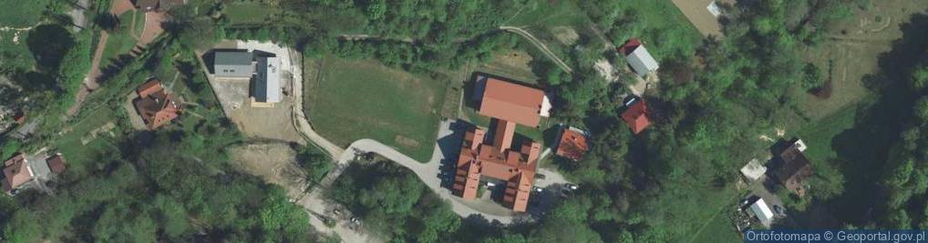 Zdjęcie satelitarne Szkoła Podstawowa Im. Jerzego Kukuczki W Korzkwi