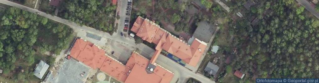Zdjęcie satelitarne Szkoła Podstawowa Im. Józefa Jagielskiego W Międzyborowie