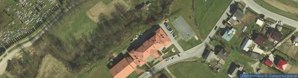 Zdjęcie satelitarne Szkoła Podstawowa Im.króla Kazimierza Wielkiego W Binarowej