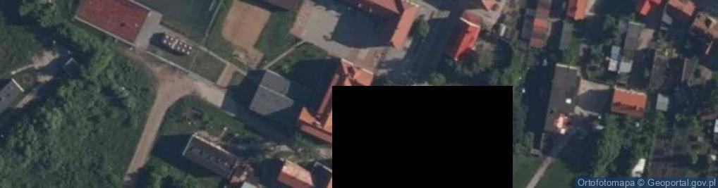 Zdjęcie satelitarne Szkoła Podstawowa Im. Majora Henryka Sucharskiego W Orzyszu