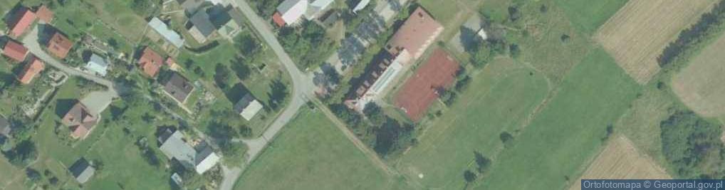 Zdjęcie satelitarne Szkoła Podstawowa Im. Marii Konopnickiej W Świniarach