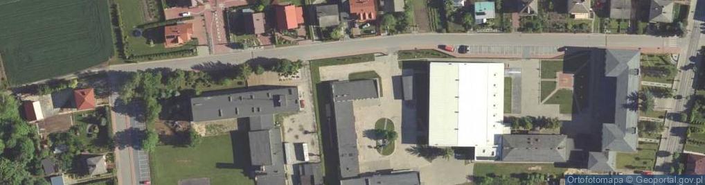 Zdjęcie satelitarne Szkoła Podstawowa Im.mikołaja Kopernika W Piaskach
