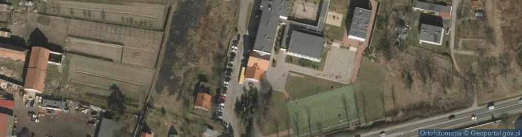 Zdjęcie satelitarne Szkoła Podstawowa Im. Mikołaja Kopernika W Pszennie