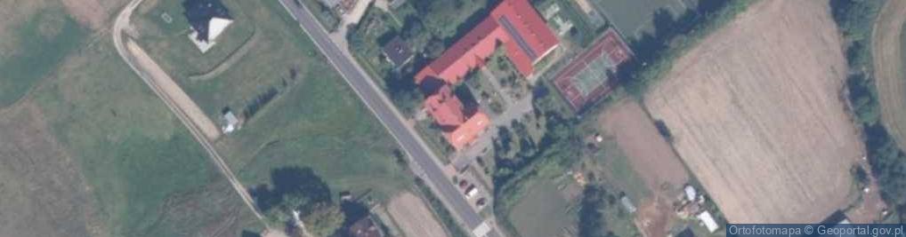 Zdjęcie satelitarne Szkoła Podstawowa im. Obrońców Polskości na Ziemi Ugoskiej