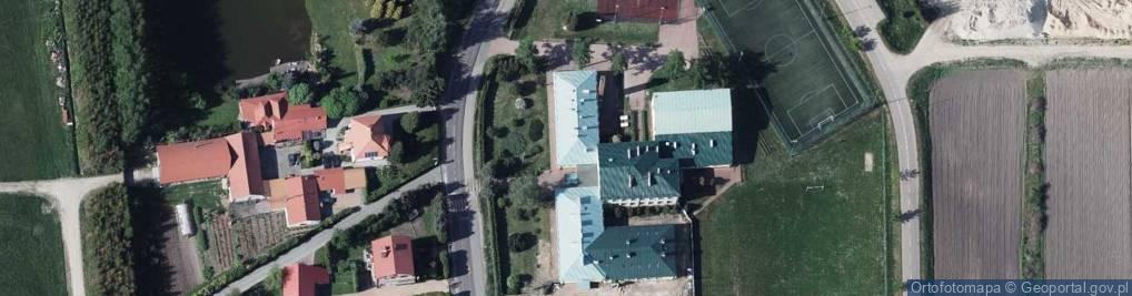 Zdjęcie satelitarne Szkoła Podstawowa Im.orła Białego W Kobylanach