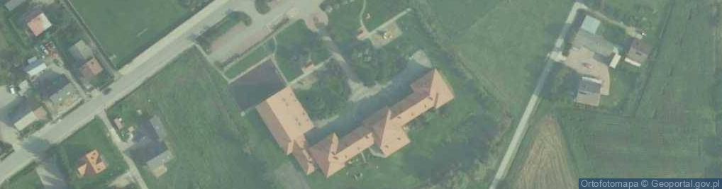 Zdjęcie satelitarne Szkoła Podstawowa Im. Stefana Kardynała Wyszyńskiego W Stadnikach