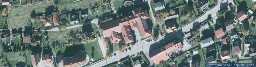 Zdjęcie satelitarne Szkoła Podstawowa Im. Św. Królowej Jadwigi W Międzybrodziu Żywieckim